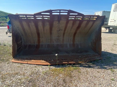 Used 2012 CATERPILLAR 152" SPADE Earth Buckets Wisconsin US | Proxy Equipment #1384993
