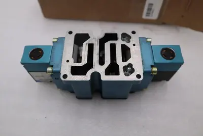 MAC VALVES INC 6523B-000-PM-501DA / 6523B000PM501DA NEW UNIT STOCK H822A