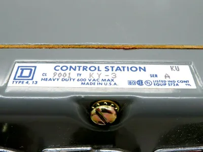 NEW SQUARE D 9001 KY-3 CONTROL STATION SERIES A 9001 KY-K-323 9001KY3