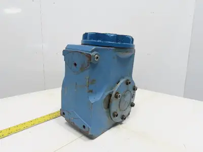 Sew KF76DT100L8/4 75.56:1 Ratio 11-22.5RPM 1.2/2.5 Gear Reducer