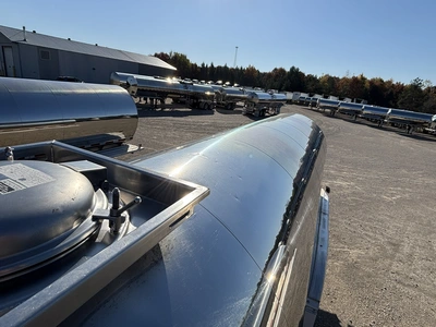 Used 2017 WALKER MILK TANKER TRAILER Tanker Trailers Michigan US | Miedema Asset Management Group #1709424