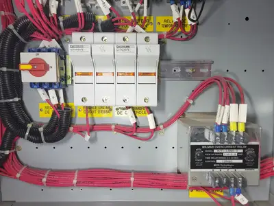 Low Voltage PDC / Switchgear Section, (1) 4000A, (5) 1200A Magnum DS Breakers, 600V 3PH