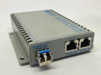 9499-0-21W | Omnitron Systems  OmniConverter GPoE+/SE FIber Converter Module - Used