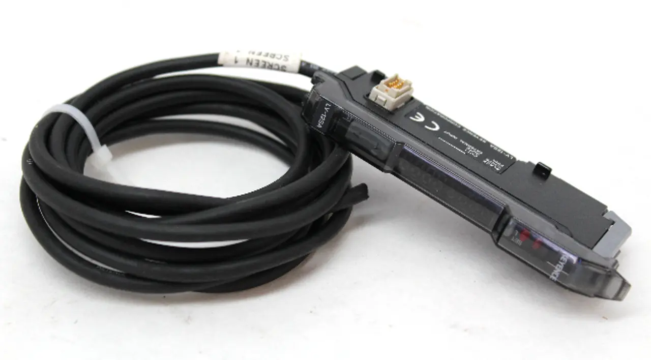 USED KEYENCE LV-12SA