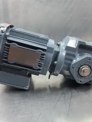 USED SEW-EURODRIVE SAF37 DRS71M4