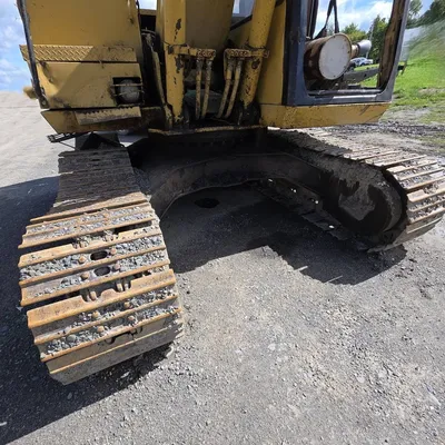 CATERPILLAR E110B Excavator | Iron Listing (5)