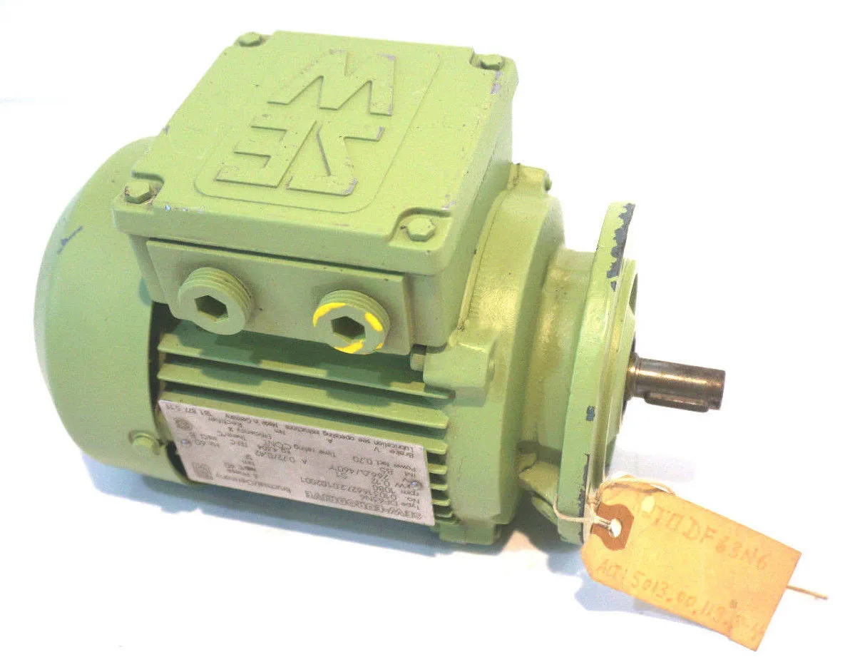 NEW SEW EURODRIVE DF63N6 MOTOR 010316627.2.01.02001 1080 RPM 3 PHASE