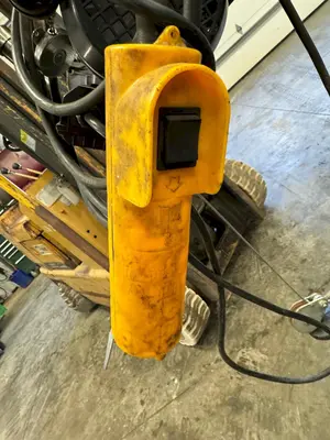 NORTHERN INDUSTRIAL TOOLS 1100LB Cranes, Hoists | Rock Solid Tools (4)