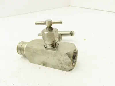 Hex Valve HB501U4131412 Block Bleed Needle Valve 6980PSIG Stainless Steel