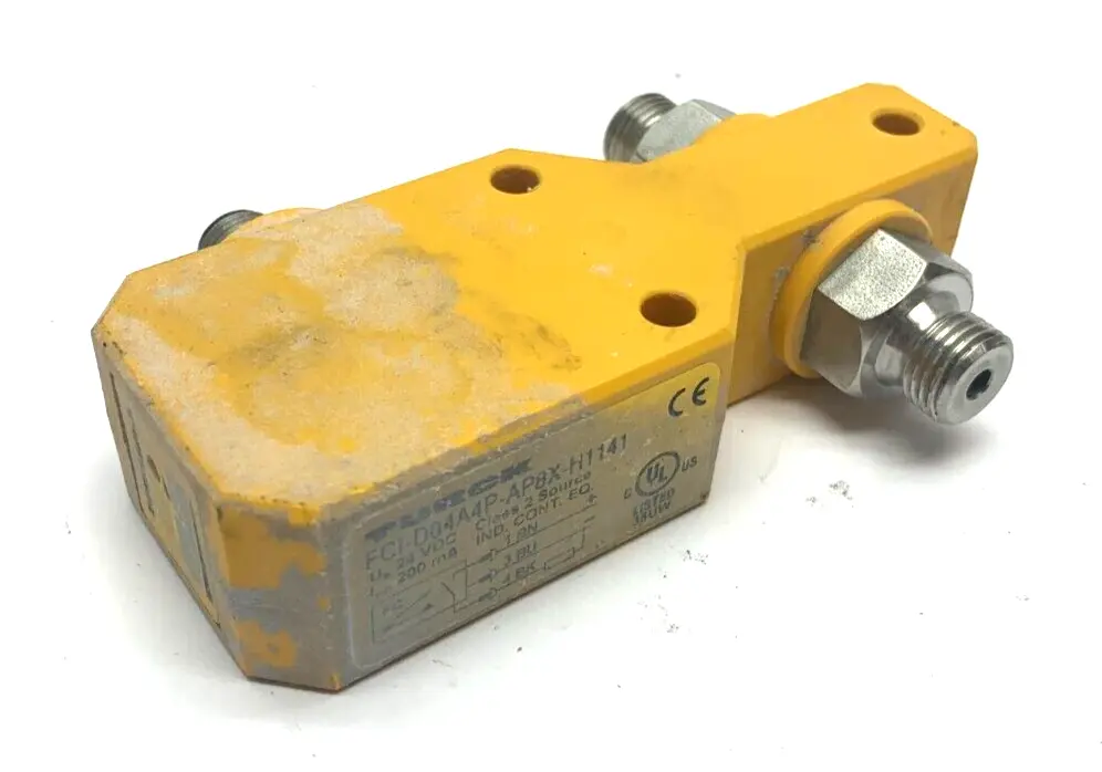 FCI-D04A4P-AP8X-H1141 | Turck  Class 2 Inline Flow Control Sensor 24VDC - Used