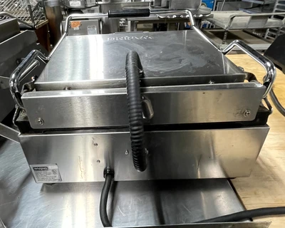 72-0444 Waring Pro WPG 250B Panini Sandwich Press