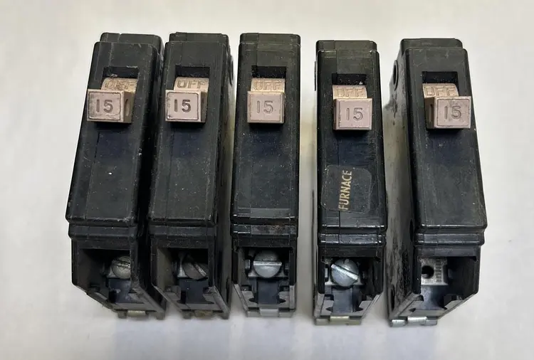 Used CUTLER-HAMMER CH115 Miscellaneous Equipment (Electrical & Power) | Surplus Asset Holdings #1197313