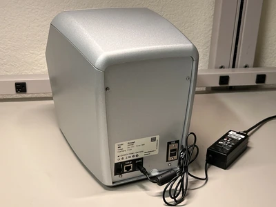 USED Qiagen QIAxpert