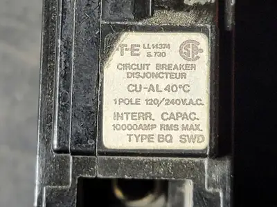 15 Amp, 1 Pole, 120/240 volts Circuit Breaker BQ115