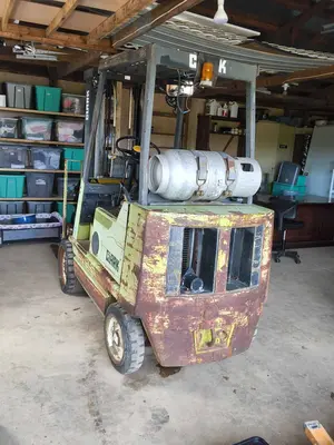 Used CLARK 3000 LB Liquid Propane Forklifts Nebraska US | Trustworthy Equipment #1403338