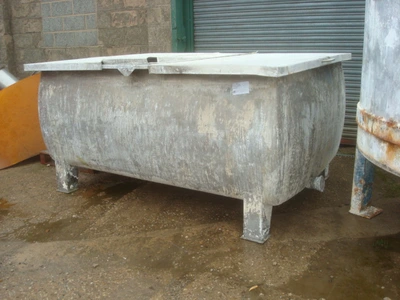 2,200L S/S Rectangular Tank
