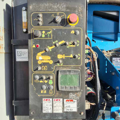 USED 2015 Genie S-65