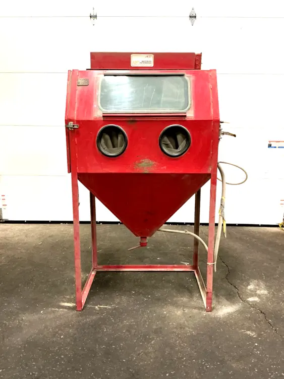 Used WATERLOO _UNKNOWN_ Blast Room (Manual Booth) Ohio US | Equipment Recovery Corp. #1331568