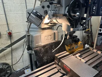 2014 XYZ smx3000 Vertical Mills | Charter Auctions (12)