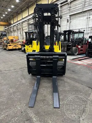 Used 2017 HOIST E300 4-Wheel Sit down Electric Counterbalance Forklifts Illinois US | Forklift Exchange #1274703