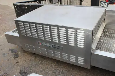 Bakers Pride APC18 Electric Countertop Commercial NSF Conveyor Oven