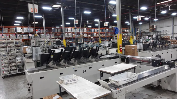 PITNEY BOWES FlowMaster 12000 Inserters Mailing and Inserting Equipment | Machinery Solutions Group, Inc.