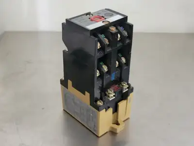 USED ALLEN-BRADLEY 700-P600A1