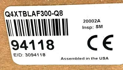 NEW BANNER Q4XTBLAF300-Q8 PHOTO ELECTRIC SENSOR Q4XTBLAF300Q8