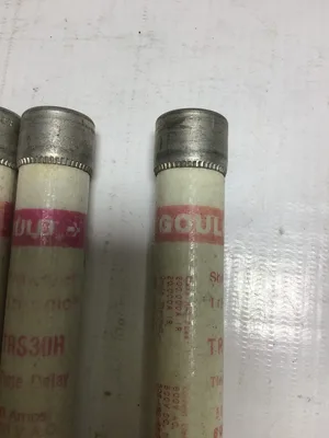 Gould TRS30R 30 AMP 600V Time Delay Fuse (Lot of 4)