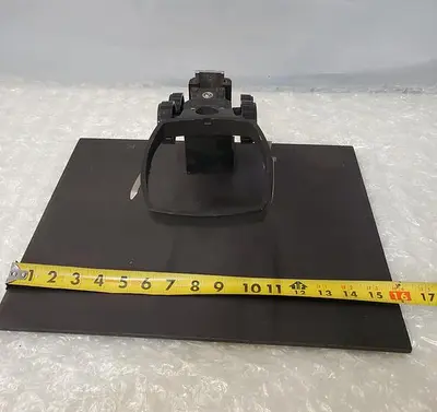 MICROSCOPE STAND WITH BASE