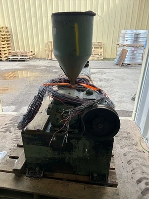 USED 1972 JOHNSON 1.5" 24:1 EXTRUDER