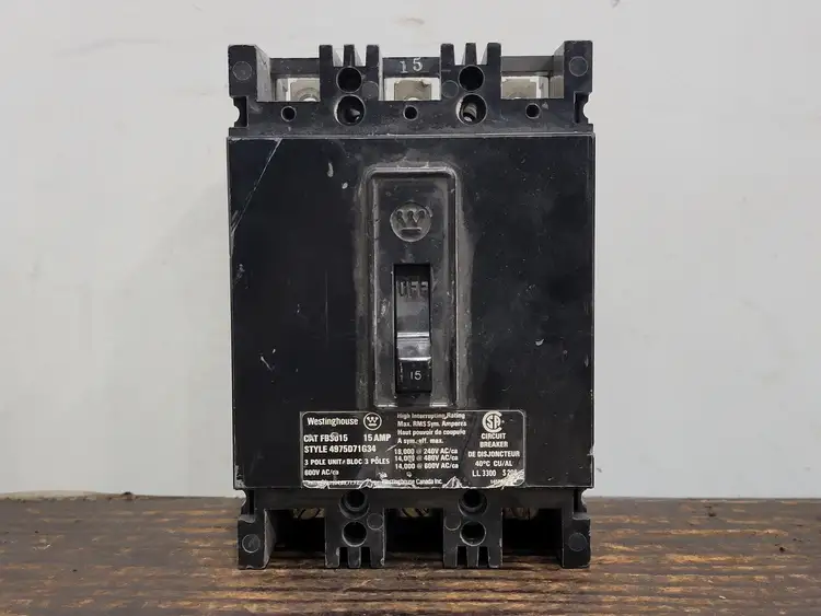 Used WESTINGHOUSE FB3015 Switchgears British Columbia CA | Lenmark #242361