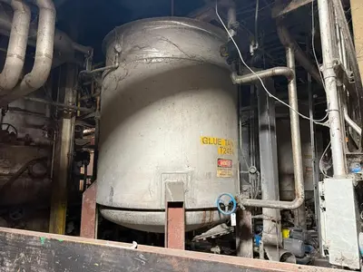 2,500 GALLON 7' DIAMETER X 9' TALL STEEL PRO JACKETED STAINLESS STEEL TANK