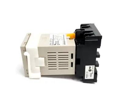 Used Omron P2CF-11, E5ZN-SDL Automation Control (HMI) Michigan US | Maverick Industrial Sales #1400010