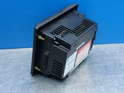 USED ALLEN BRADLEY 2711T6C16L1X