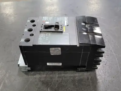 NEW SQUARE D QGA32150