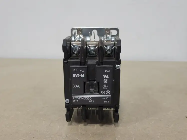 Used EATON C25DND330 Switchgears British Columbia CA | Lenmark #239912