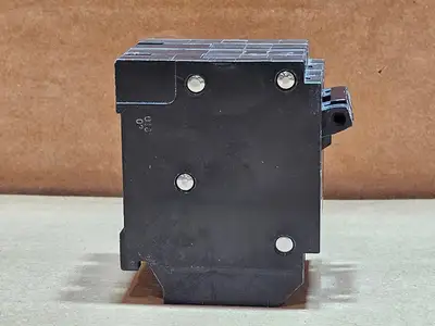 New | in-Stock SCHNEIDER ELECTRIC CHOMT1515230 Switchgears British Columbia CA | Lenmark #1438334