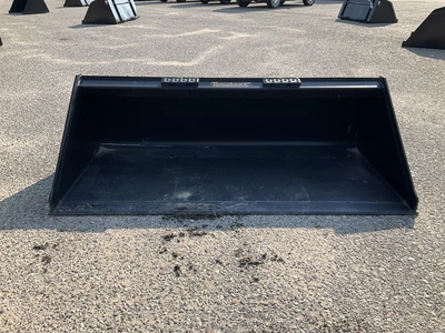 Used TOMAHAWK 66" SMOOTH BUCKET Skid Steer Buckets Michigan US | Miedema Asset Management Group #1342297