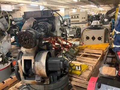 USED YASKAWA MOTOMAN-UP200
