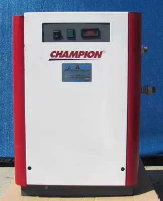 USED 2000 CHAMPION CRN25A1