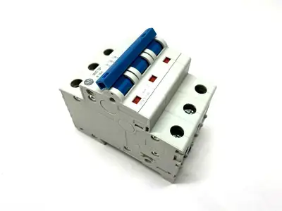 NEW ALLEN-BRADLEY SUPPLY PROTECTOR 3P CIRCUIT BREAKER