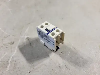 NEW TELEMECANIQUE LADN20