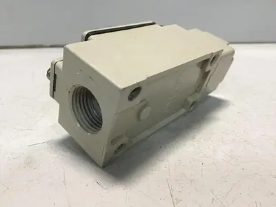 USED YAMATAKE LJA10-11A21N-003