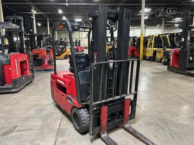 Used 2017 RAYMOND 445C35TT 3-Wheel Sit down Electric Counterbalance Forklifts Illinois US | Somerset Equipment Sales #1546233