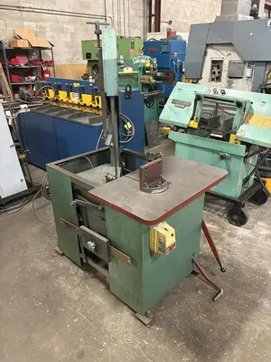 Used E-R MAIER KM1012 Vertical Band Saws Ontario CA | Trader Machinery Inc #1455779