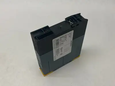 USED SIEMENS SIRIUS SAFETY RELAY, SPRING-TYPE, OUTPUT EXPANSION, 24VDC