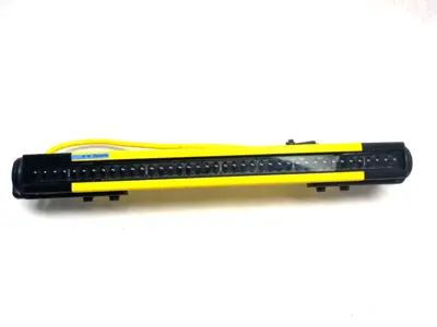 USED BANNER EZ-SCREEN LS LIGHT CURTAIN RECEIVER HEAVY-DUTY TYPE 4