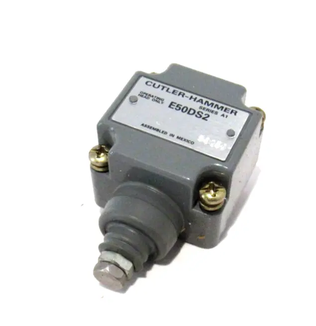 NEW CUTLER HAMMER E50DS2 LIMIT SWITCH HEAD SER.A1
