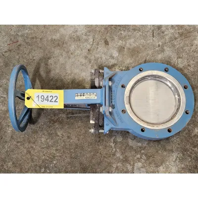 USED DEZURIK 824
